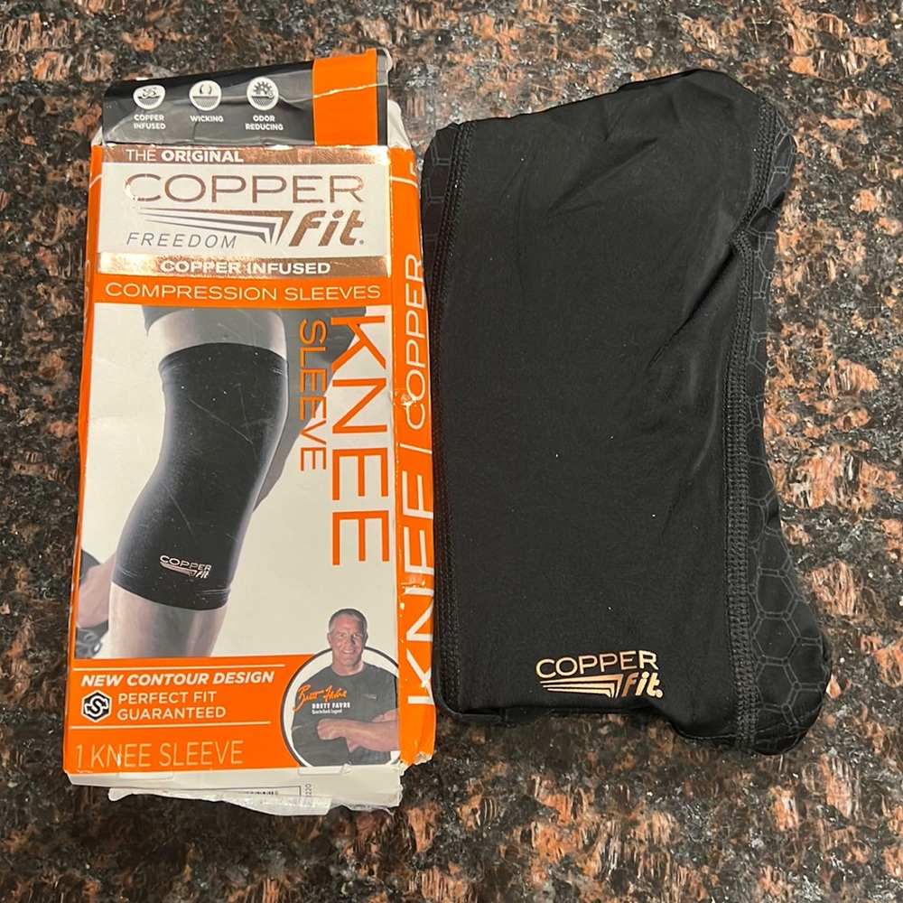 Copper fit knee sleeve size L
